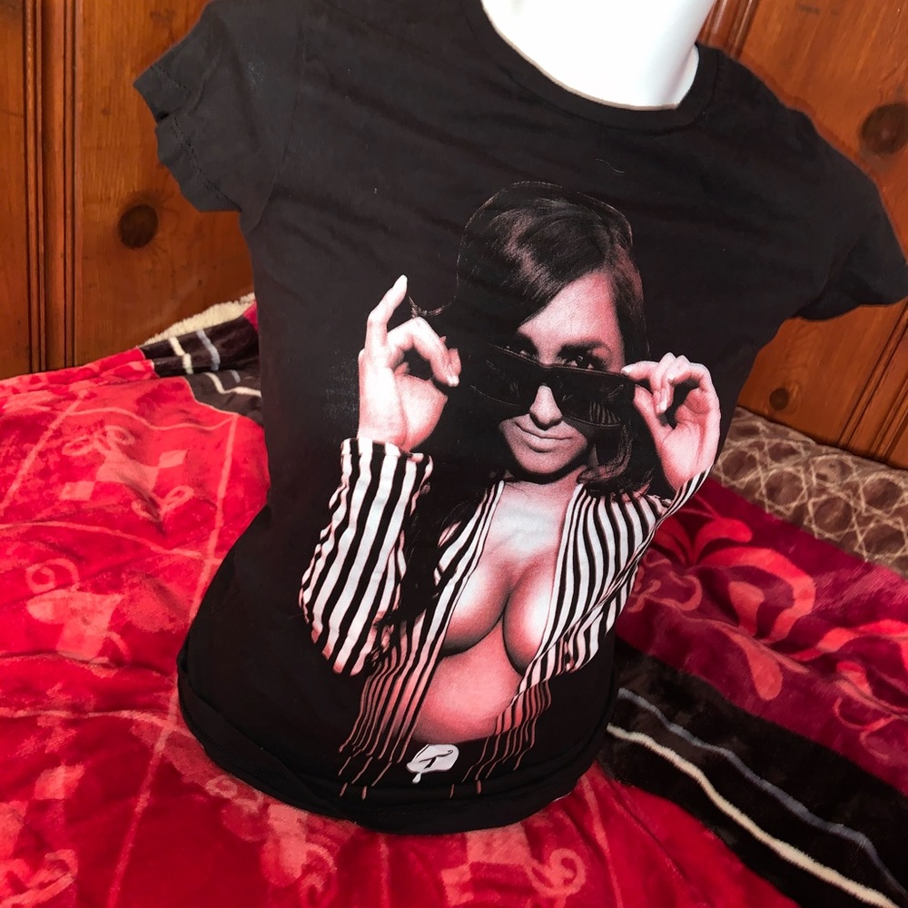 Shirt - Picture 2 of 3